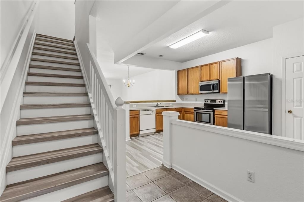 5012 Hawkstone Drive - Photo 7