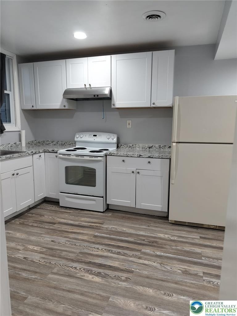 141 Grove Street - Photo 19
