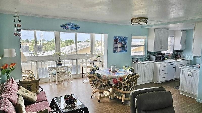 1255 Tarpon Center Drive - Photo 2