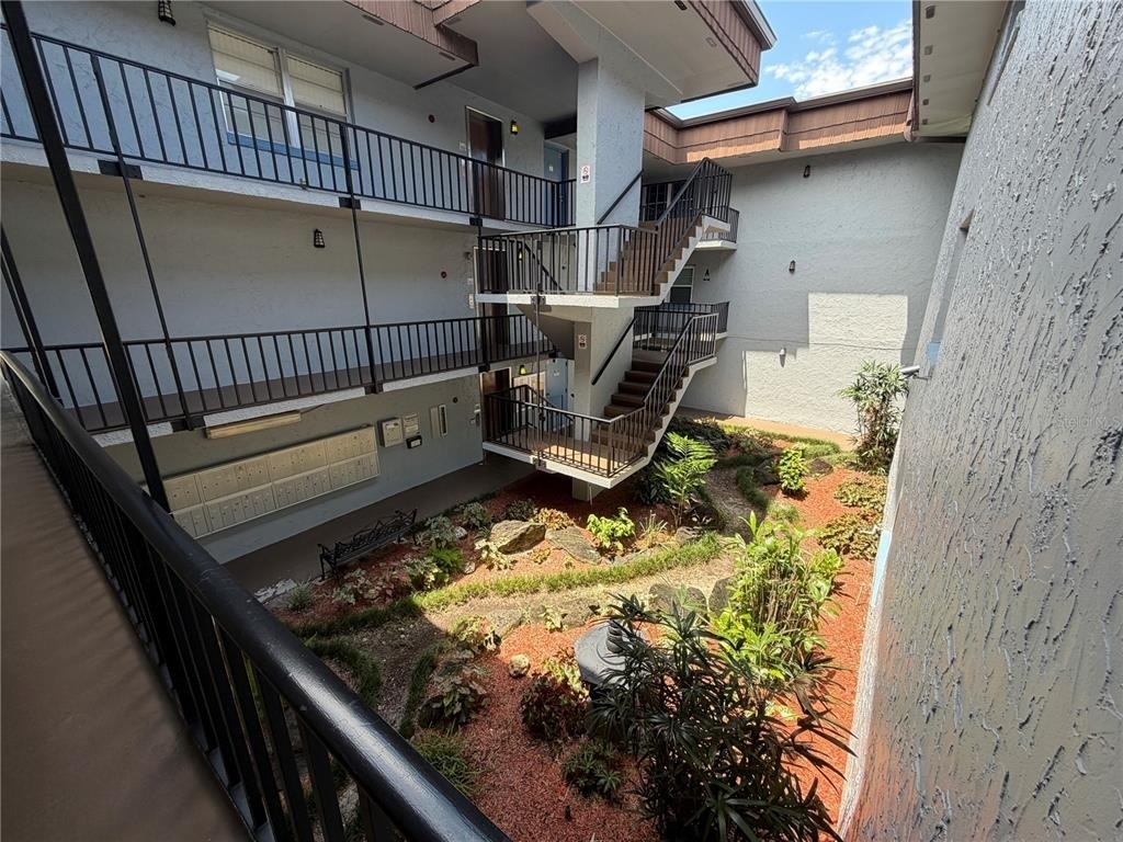 333 Lake Howard Drive Nw - Photo 16
