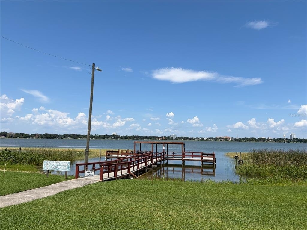 333 Lake Howard Drive Nw - Photo 28