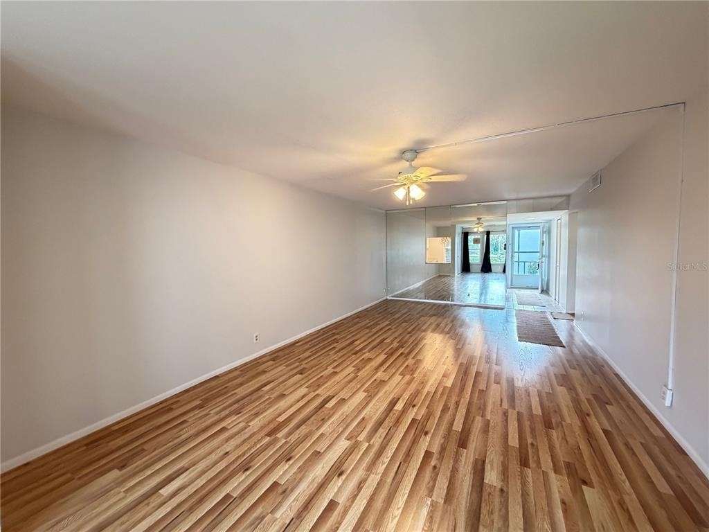 333 Lake Howard Drive Nw - Photo 5