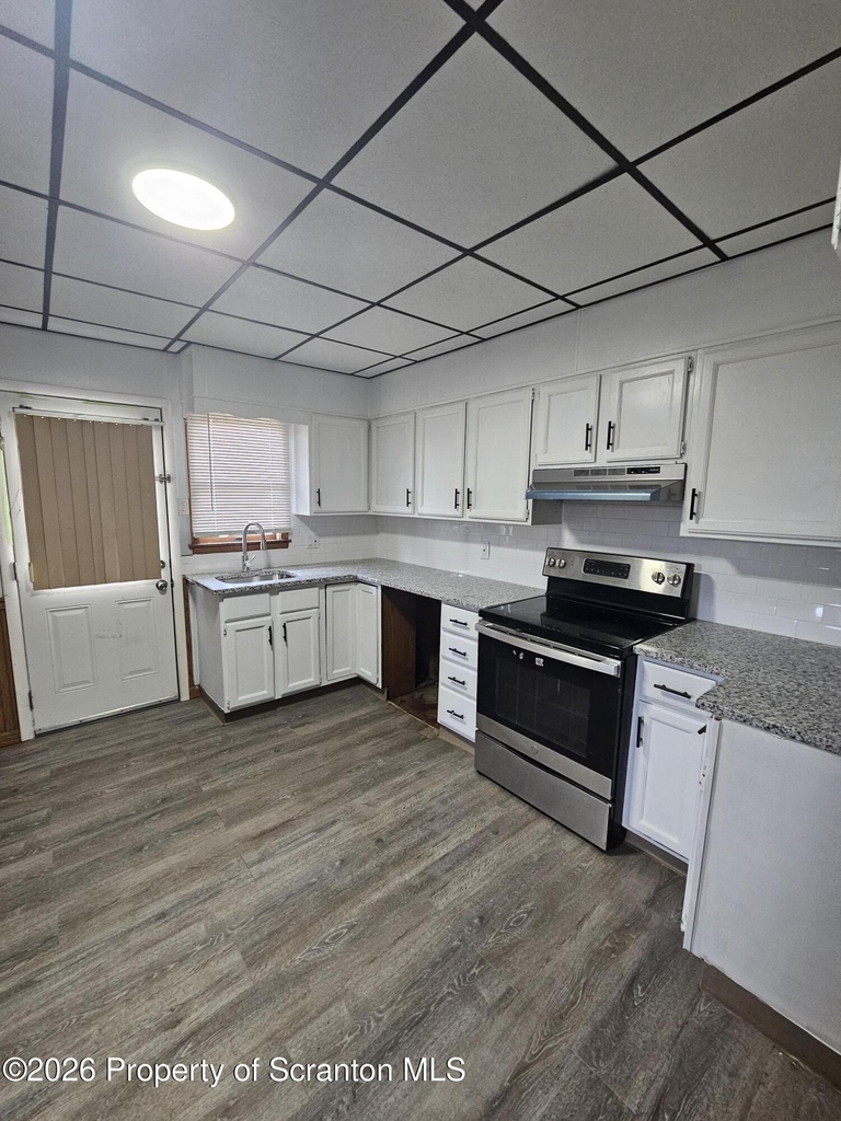 106 N Main Street - Photo 8