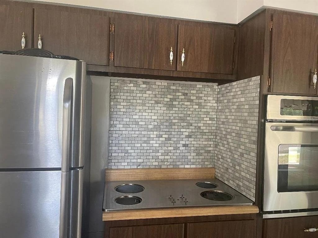 1701 Ne 28th Avenue - Photo 6