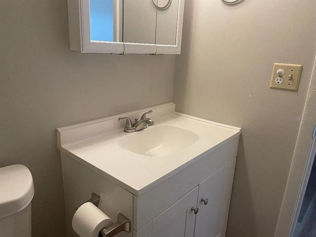 1701 Ne 28th Avenue - Photo 12