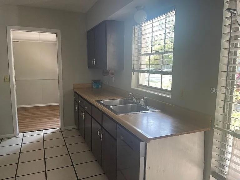 1701 Ne 28th Avenue - Photo 4