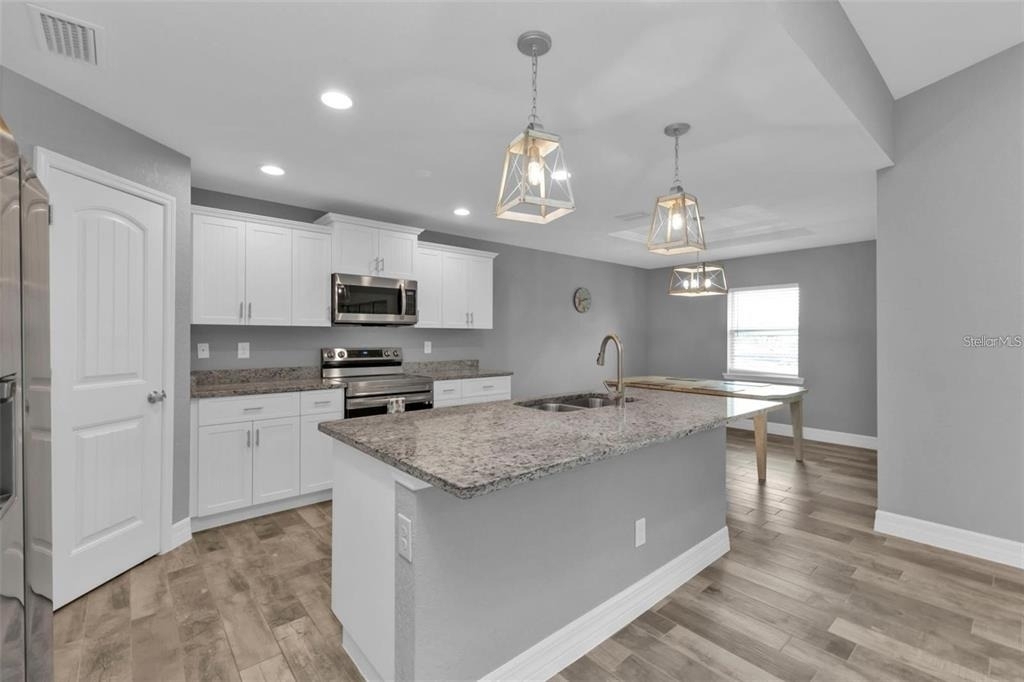 14516 San Domingo Boulevard - Photo 2