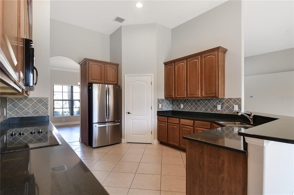 12615 20th Street E - Photo 16
