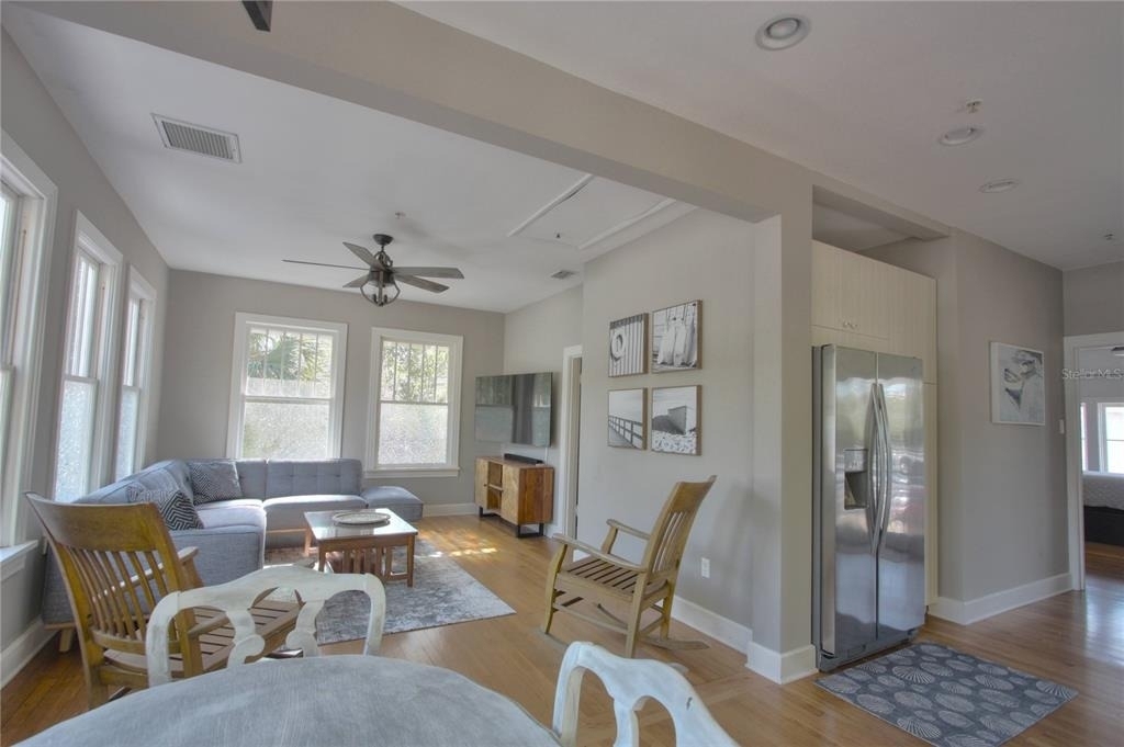 835 7th Avenue S - Photo 10