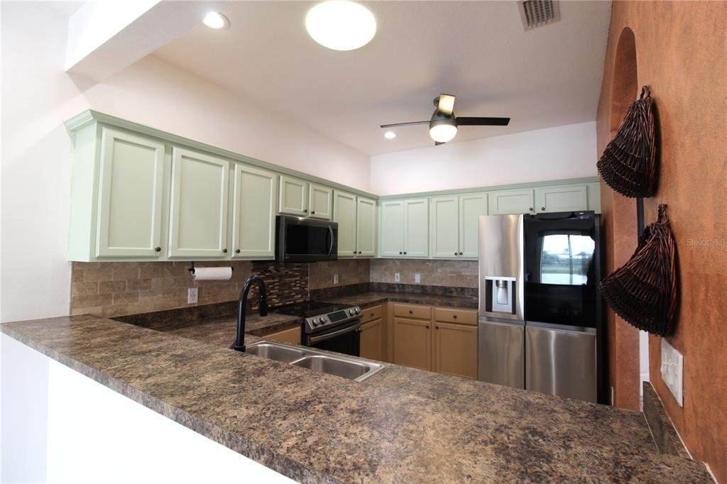 5635 Spanish Point Court - Photo 1