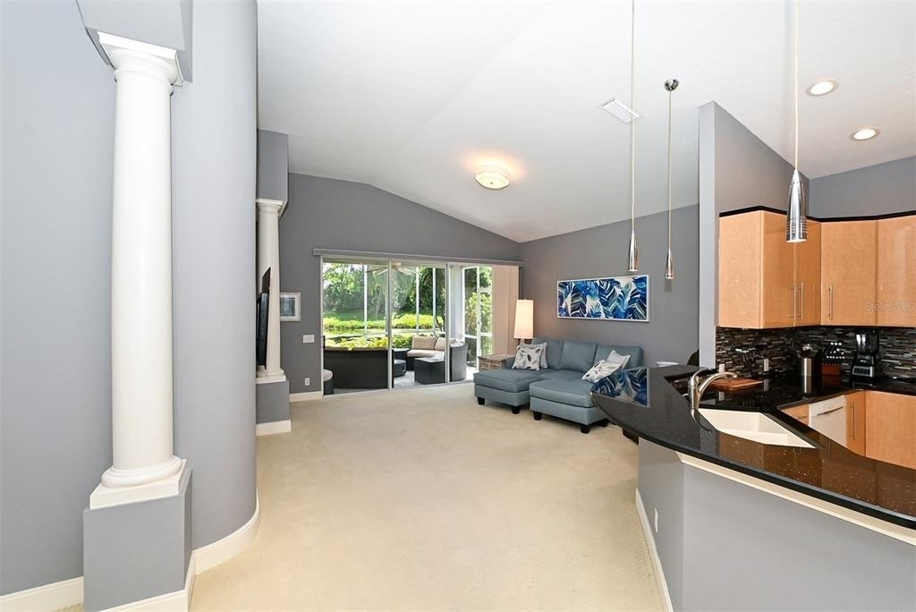 7131 Kensington Court - Photo 6
