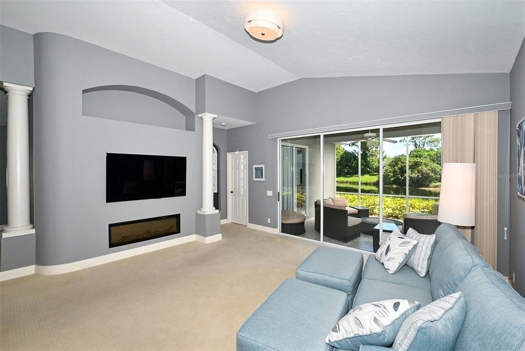 7131 Kensington Court - Photo 8