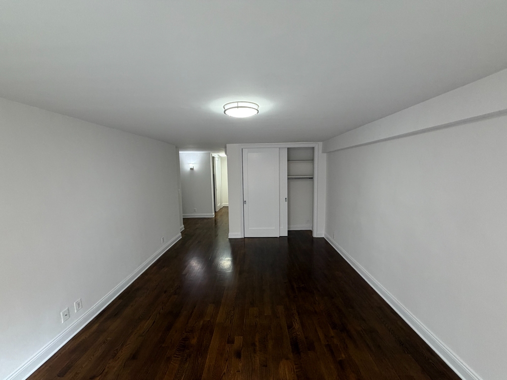 East 56th Street - Photo 1