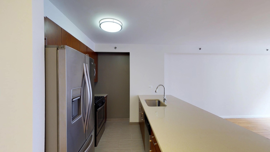 120 W. 21st - Photo 3