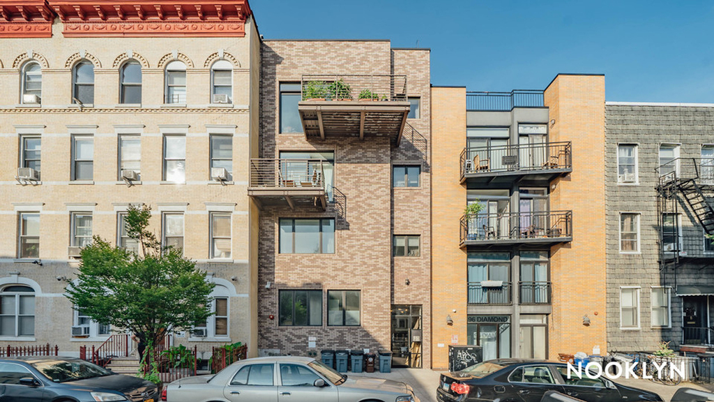 98 Diamond Street - Photo 9