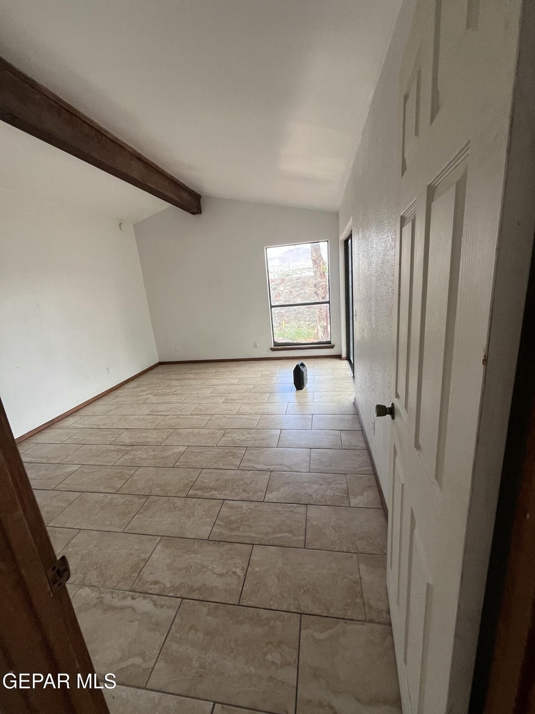 5862 Oleaster Drive - Photo 10