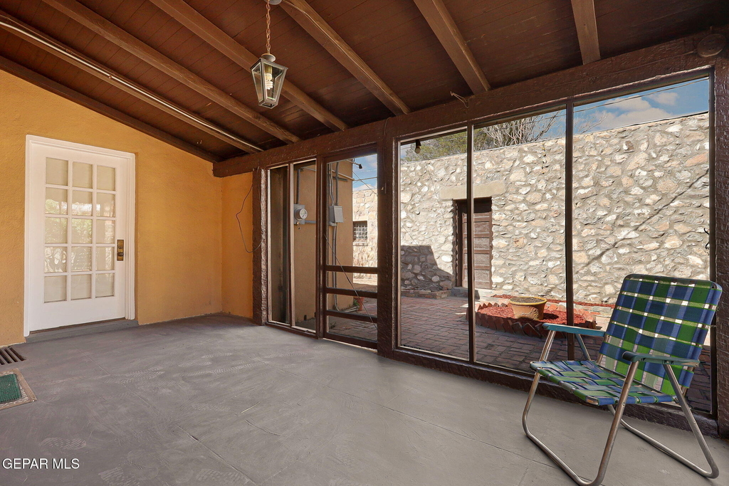 821 Kern Drive - Photo 40