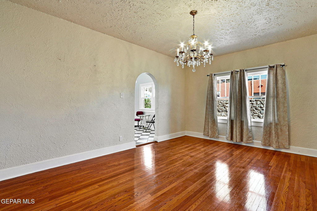 821 Kern Drive - Photo 37