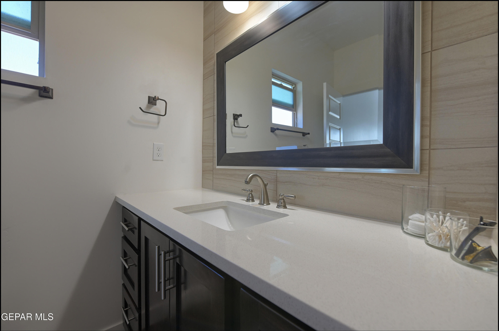 12478 Lanchester Drive - Photo 18