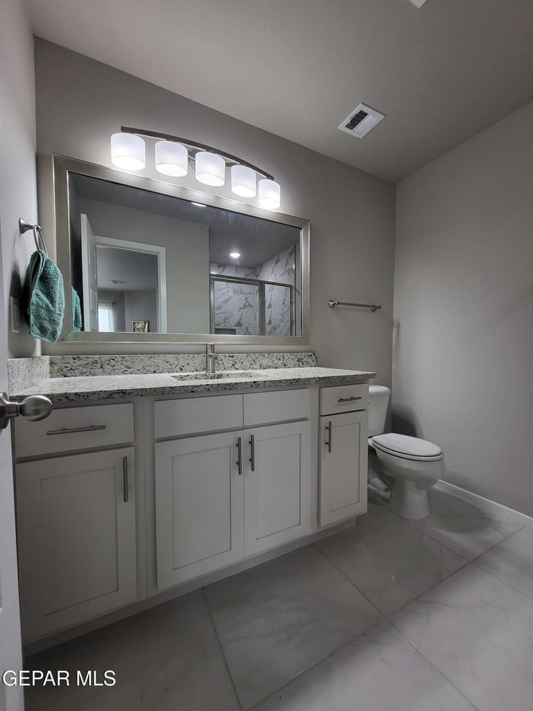 13865 Lorenz Avenue - Photo 13