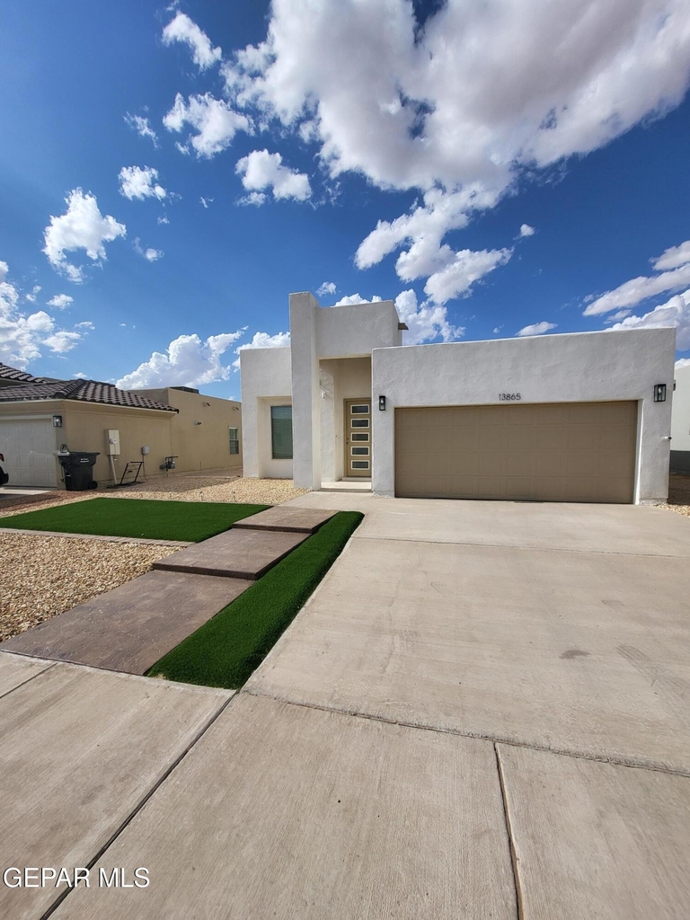 13865 Lorenz Avenue - Photo 1