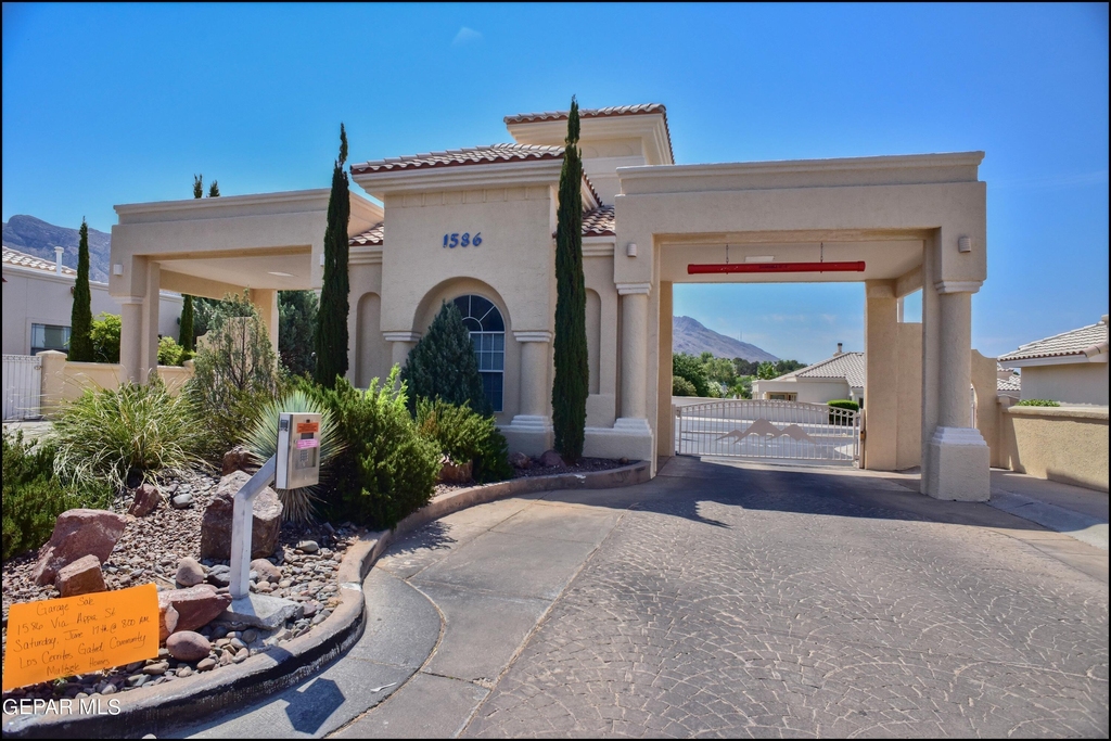 1560 Via Appia Street - Photo 51