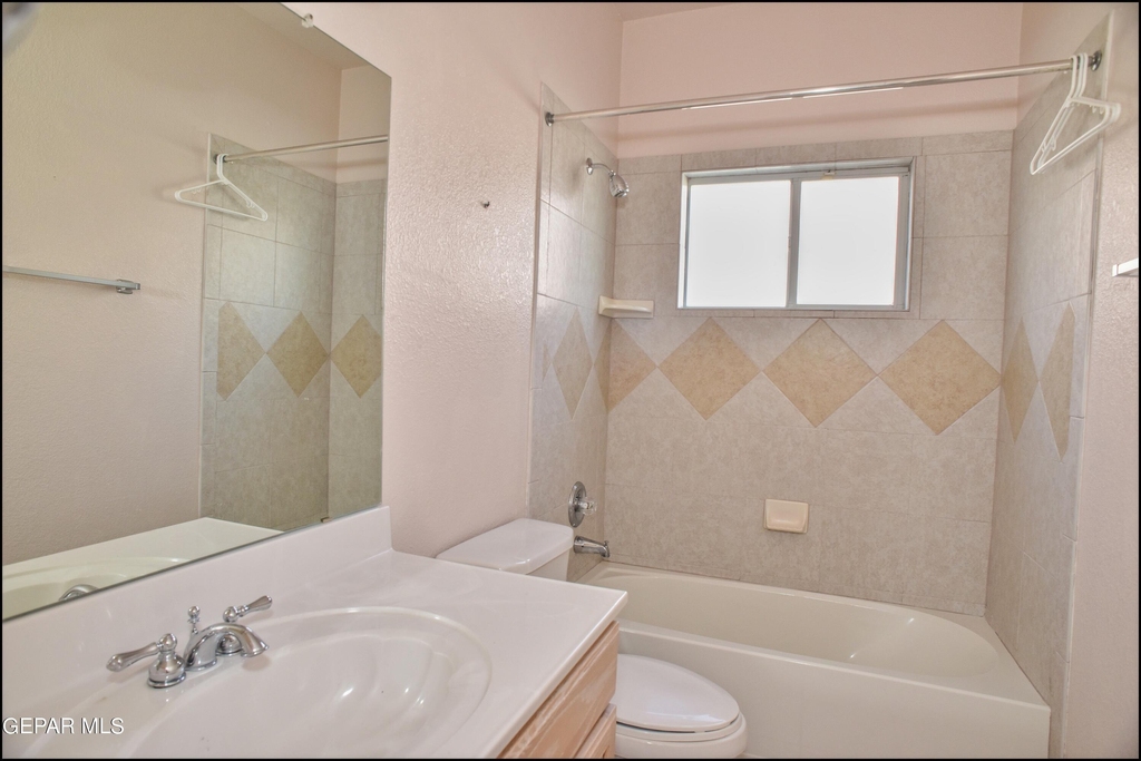 1560 Via Appia Street - Photo 40