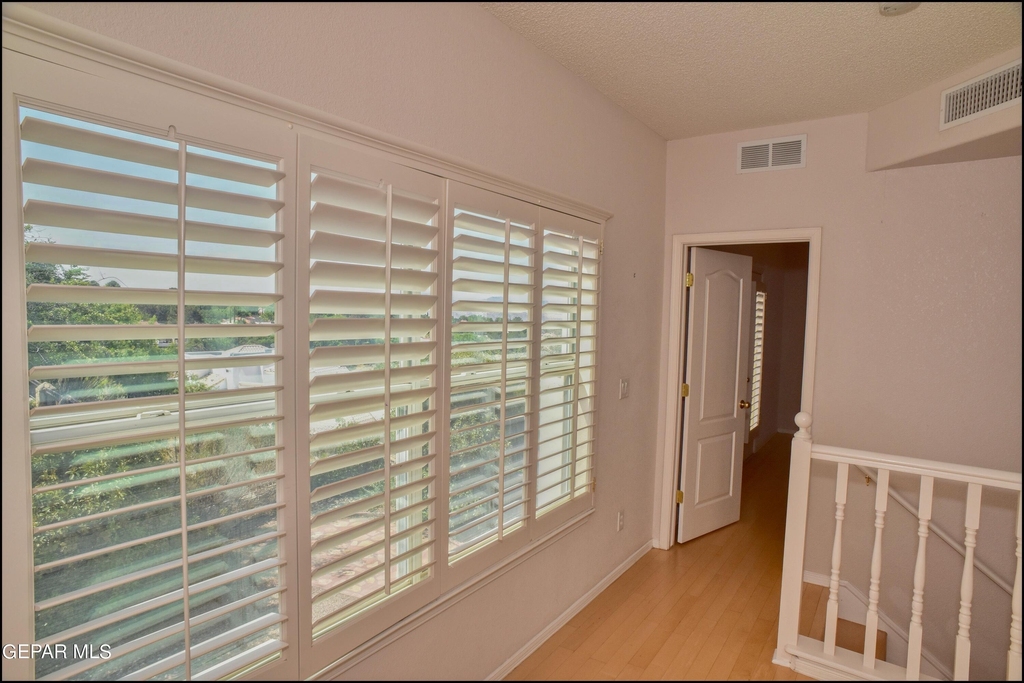 1560 Via Appia Street - Photo 21