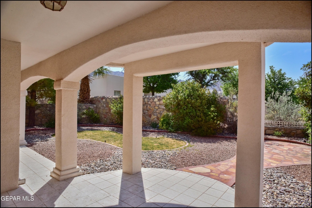 1560 Via Appia Street - Photo 47