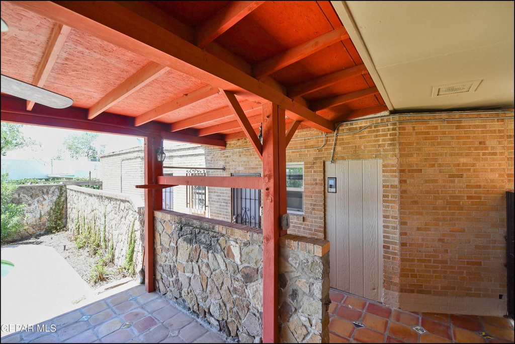 3030 Aurora Avenue - Photo 55