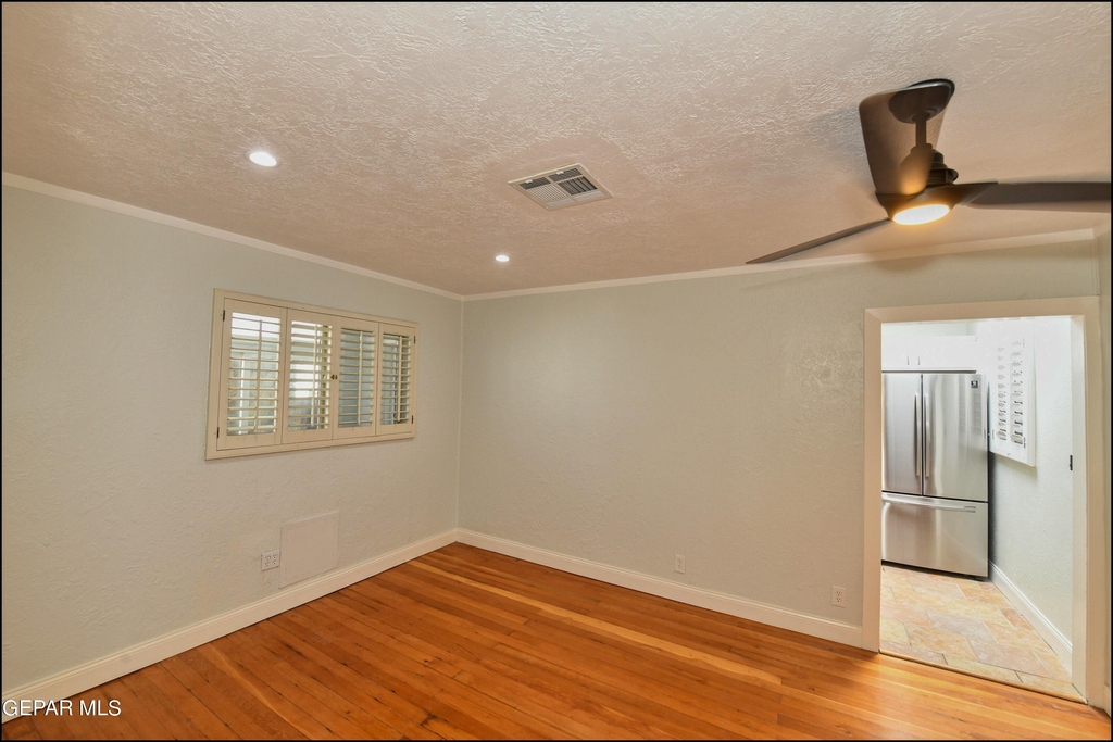 3030 Aurora Avenue - Photo 15