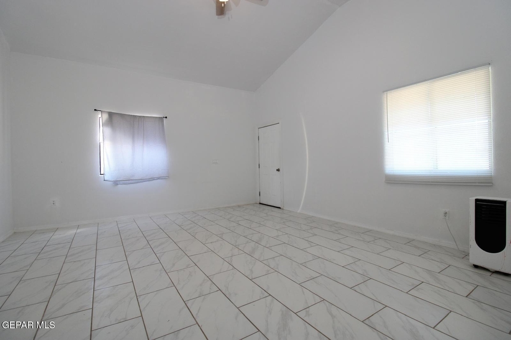 561 Agua De Mar - Photo 2