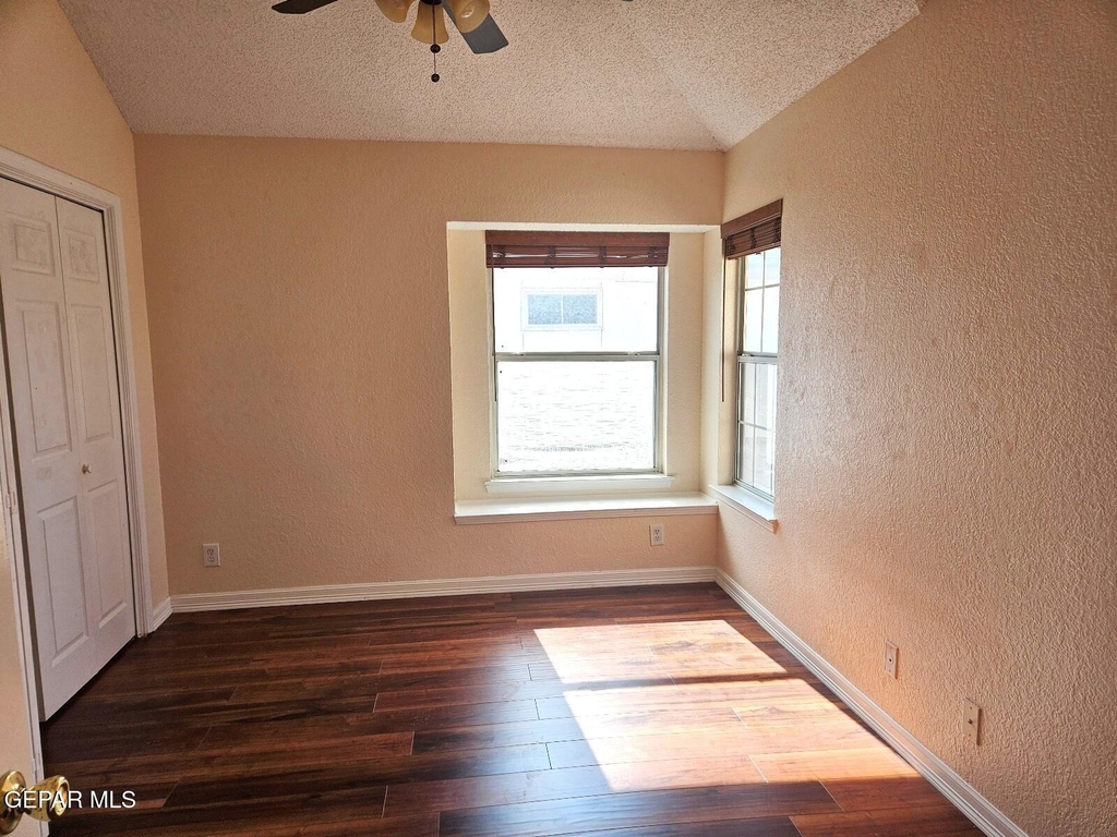 11235 Kachina Drive - Photo 20