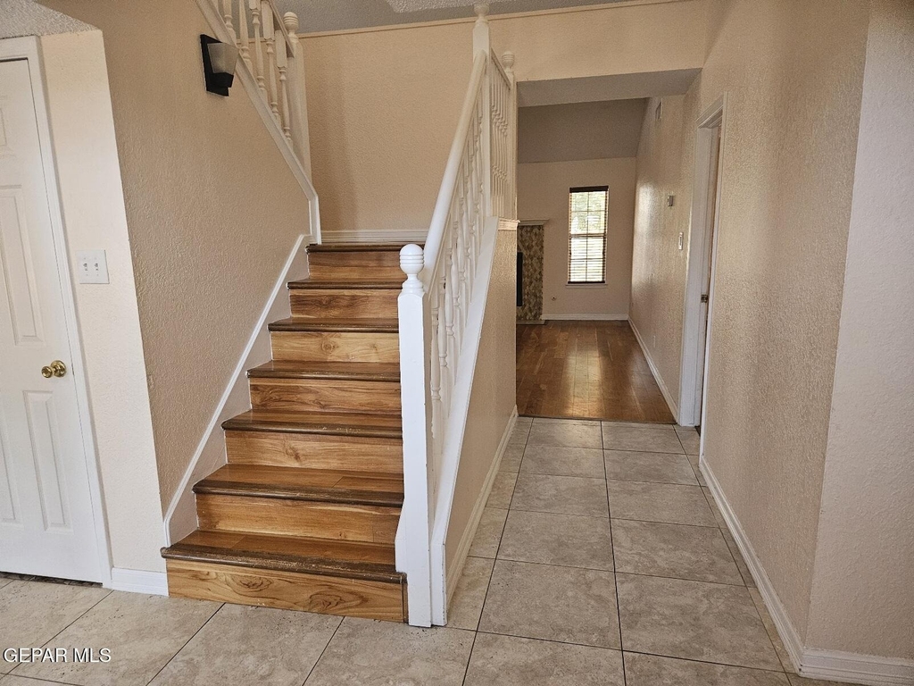 11235 Kachina Drive - Photo 1