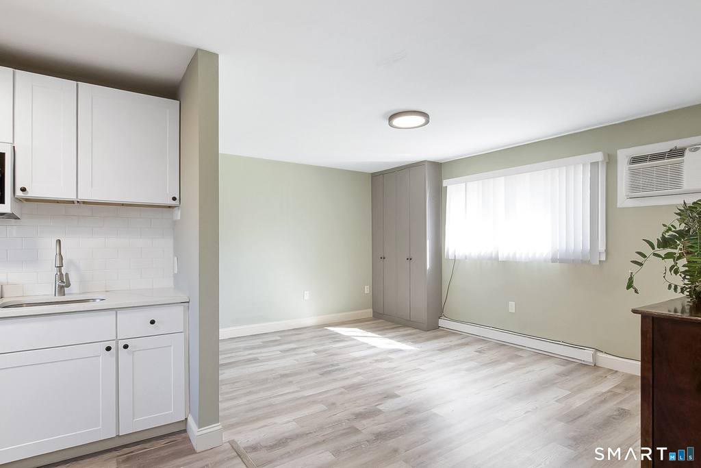 36 Woodbury Avenue - Photo 1