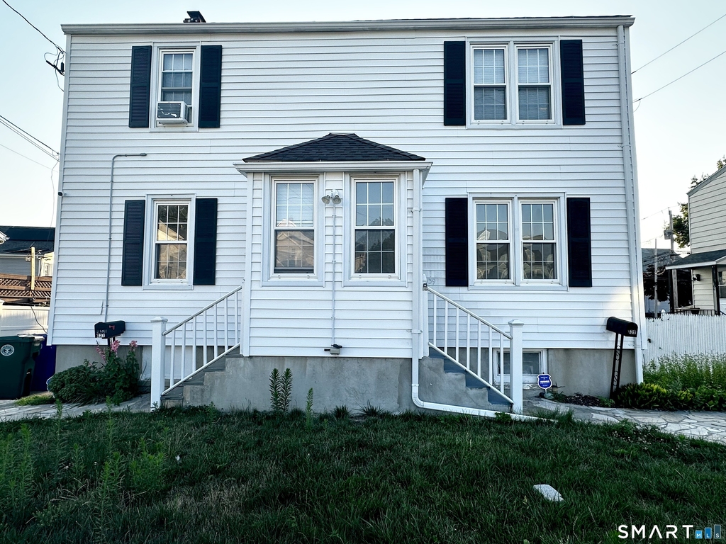 339 Thompson Street - Photo 0