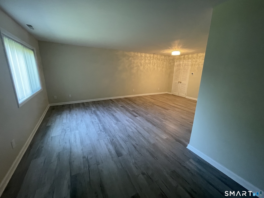 31 Stuart Avenue - Photo 4
