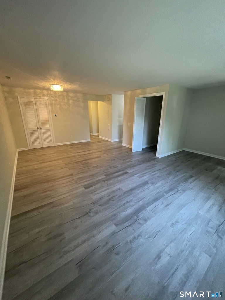 31 Stuart Avenue - Photo 3