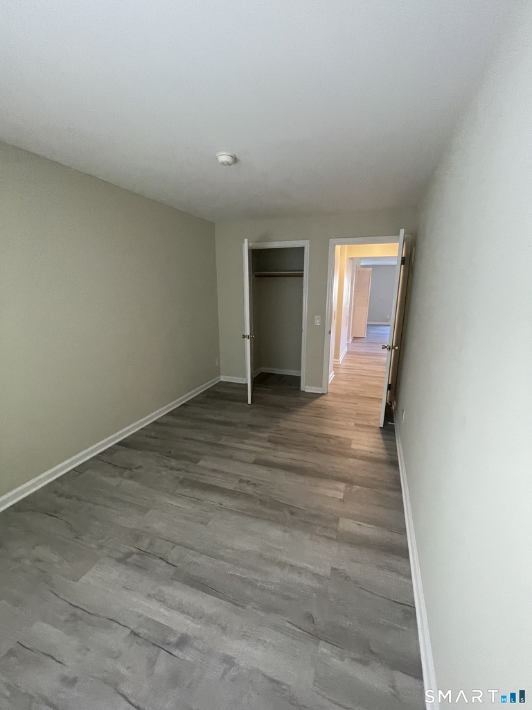 31 Stuart Avenue - Photo 8
