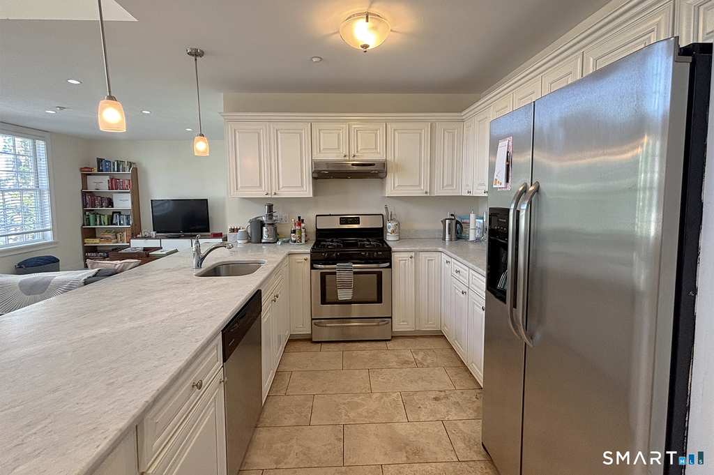 1015 Boston Post Road - Photo 1
