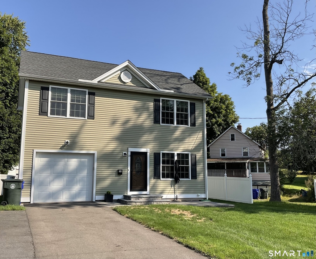 38 Glastonbury Avenue - Photo 0