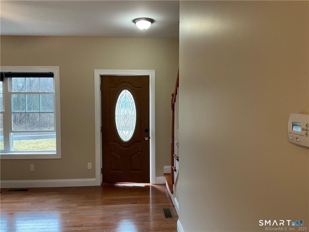 38 Glastonbury Avenue - Photo 4