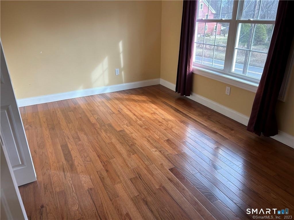 38 Glastonbury Avenue - Photo 10