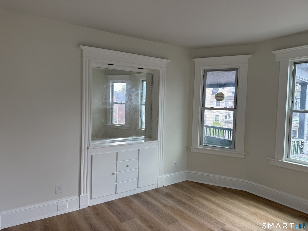 173 Chestnut Avenue - Photo 3