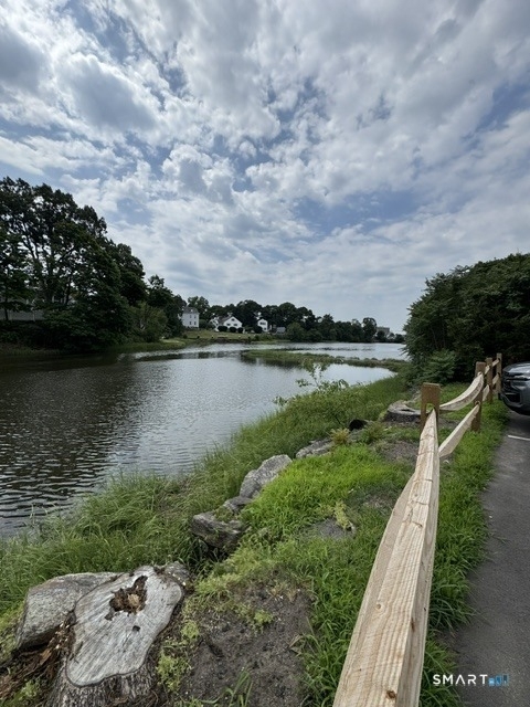 265 East Avenue - Photo 1