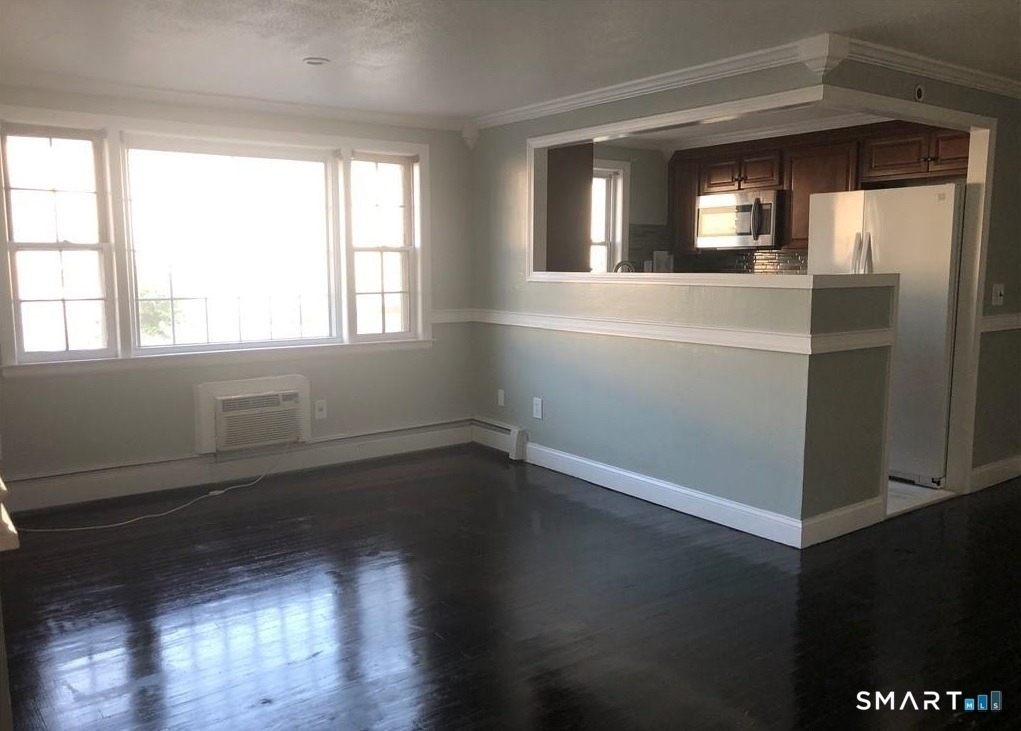 509 Burnside Avenue - Photo 4