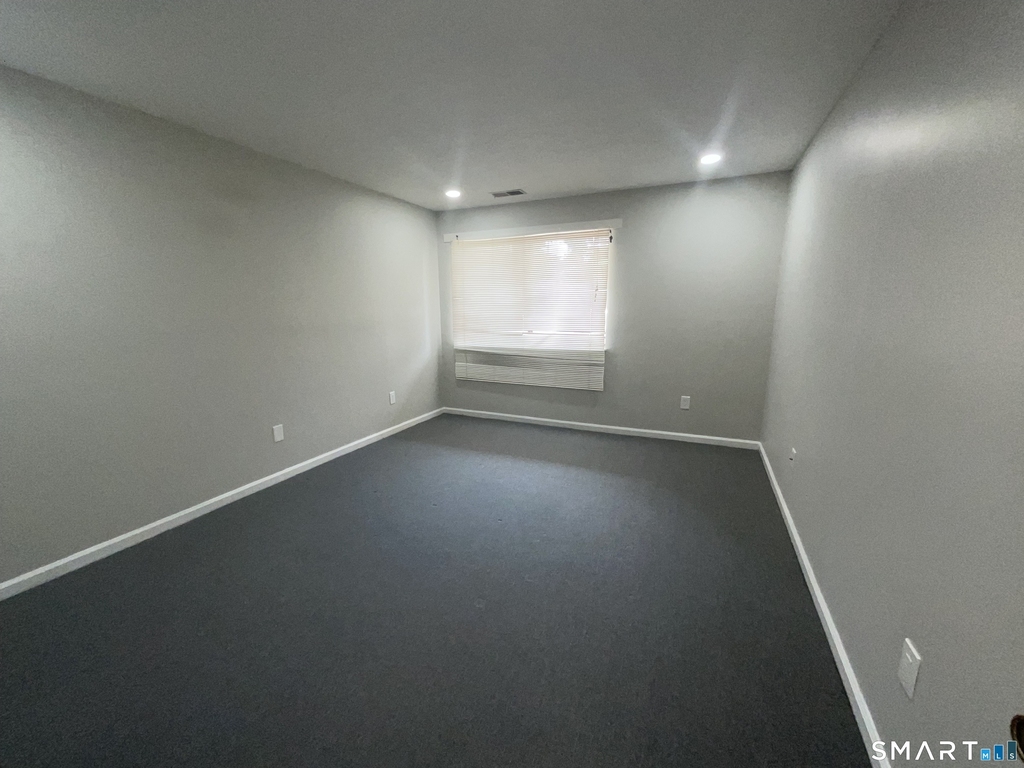 471 Whalley Avenue - Photo 5