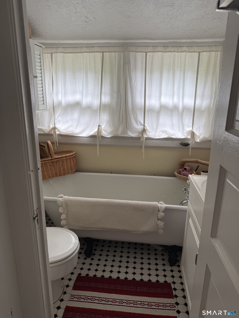 252 B Norwalk Road - Photo 17
