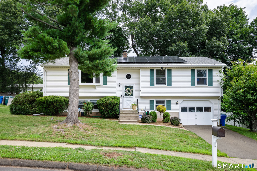 164 Tanglewood Drive - Photo 0