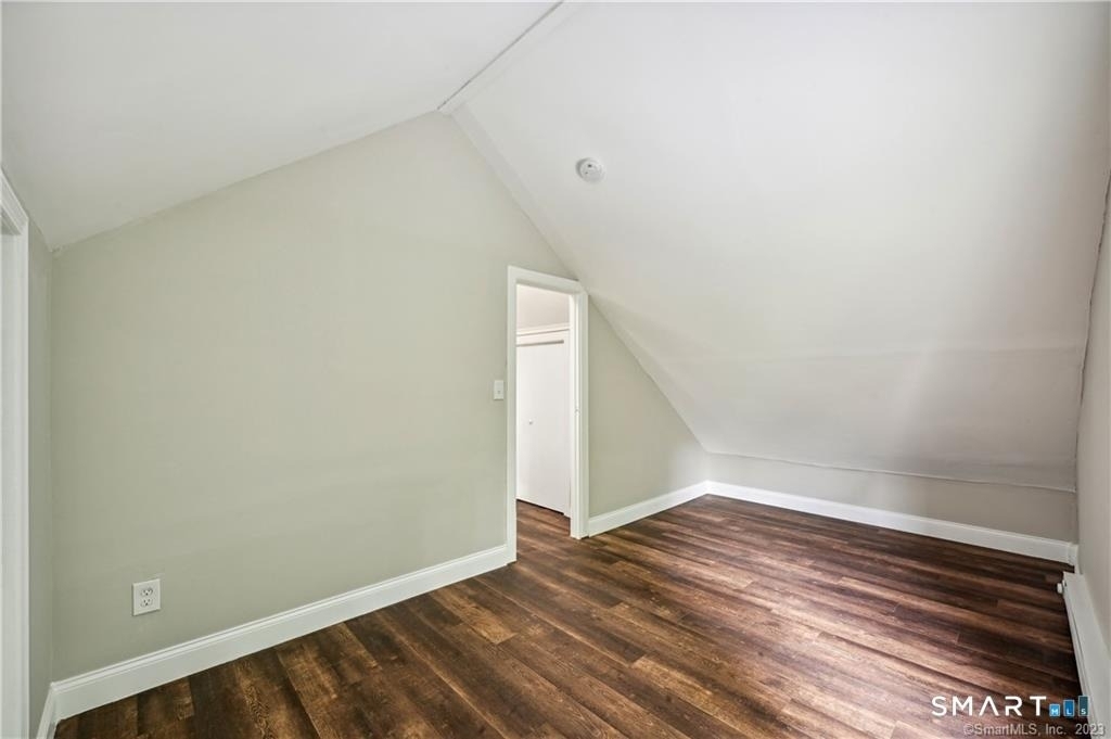 98 Brook Street - Photo 16